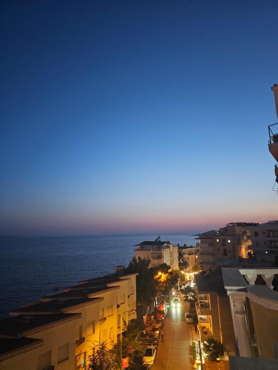 Seaside Jon Appartamento Sarandë